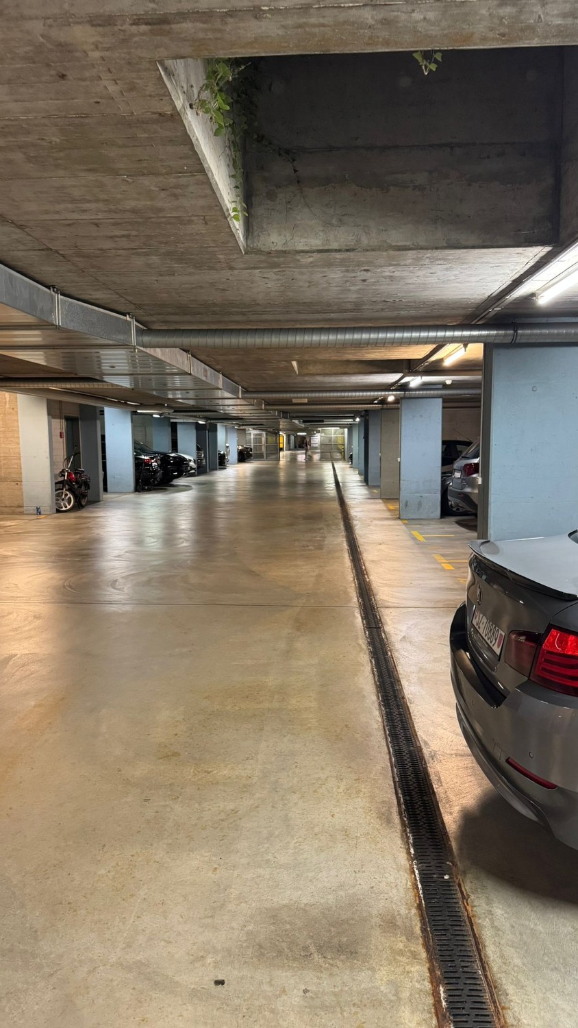 Open slot, Foto 1 von 3