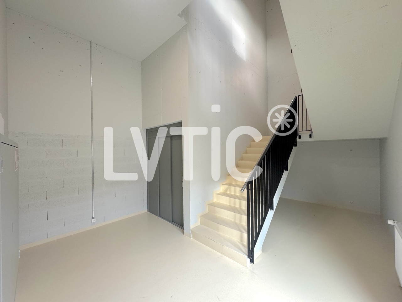 565m² storage room, Foto 9 von 10