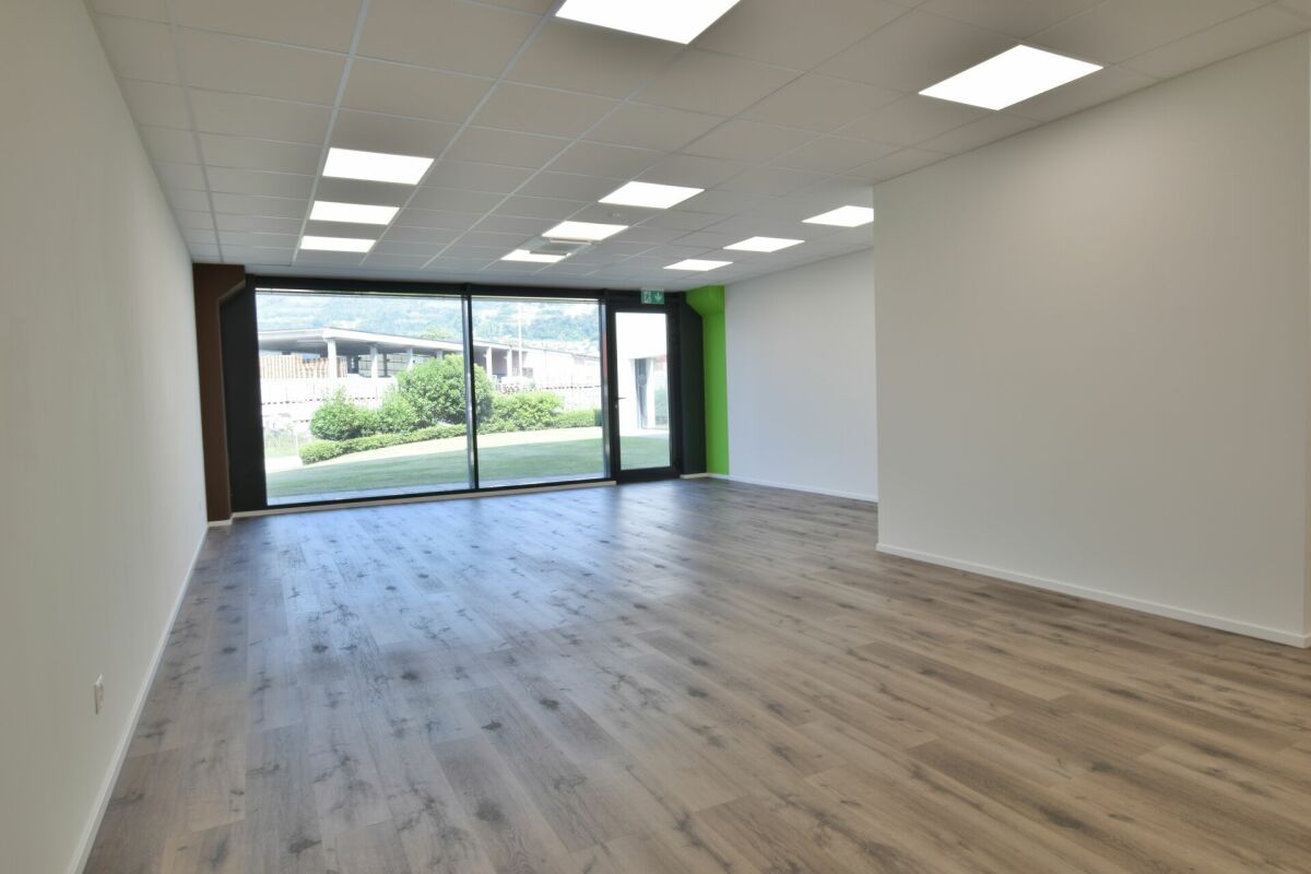 Laden, Foto 1 von 5
