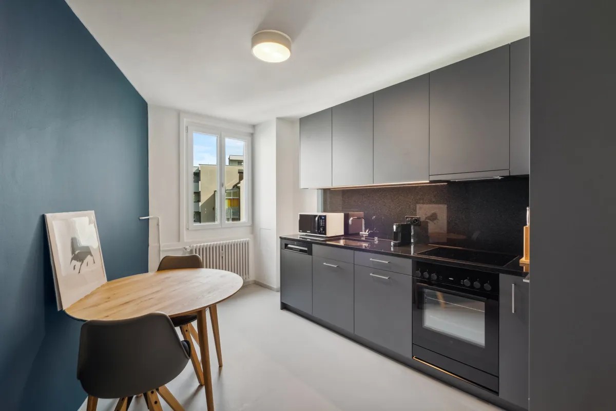 Möbliertes 2 ½ Zimmer Apartment