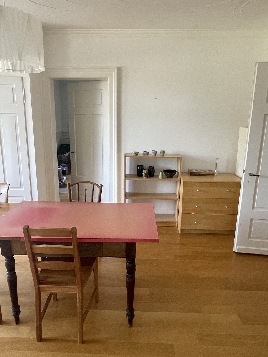 Room in a shared flat, Foto 2 von 3