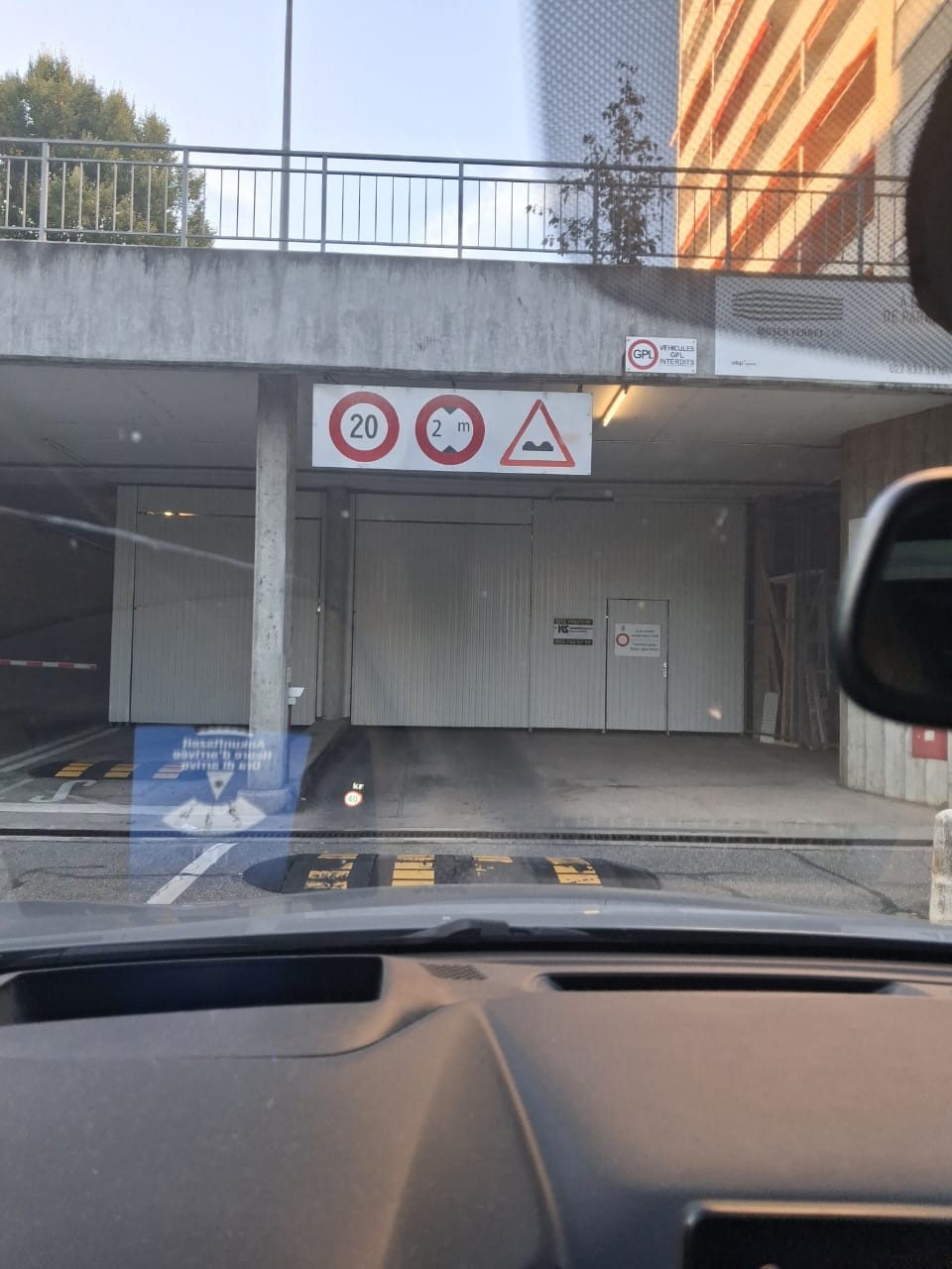 Unterirdischer Parkplatz