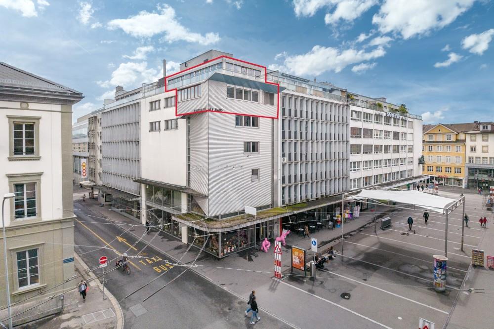 211m² office, Foto 1 von 4