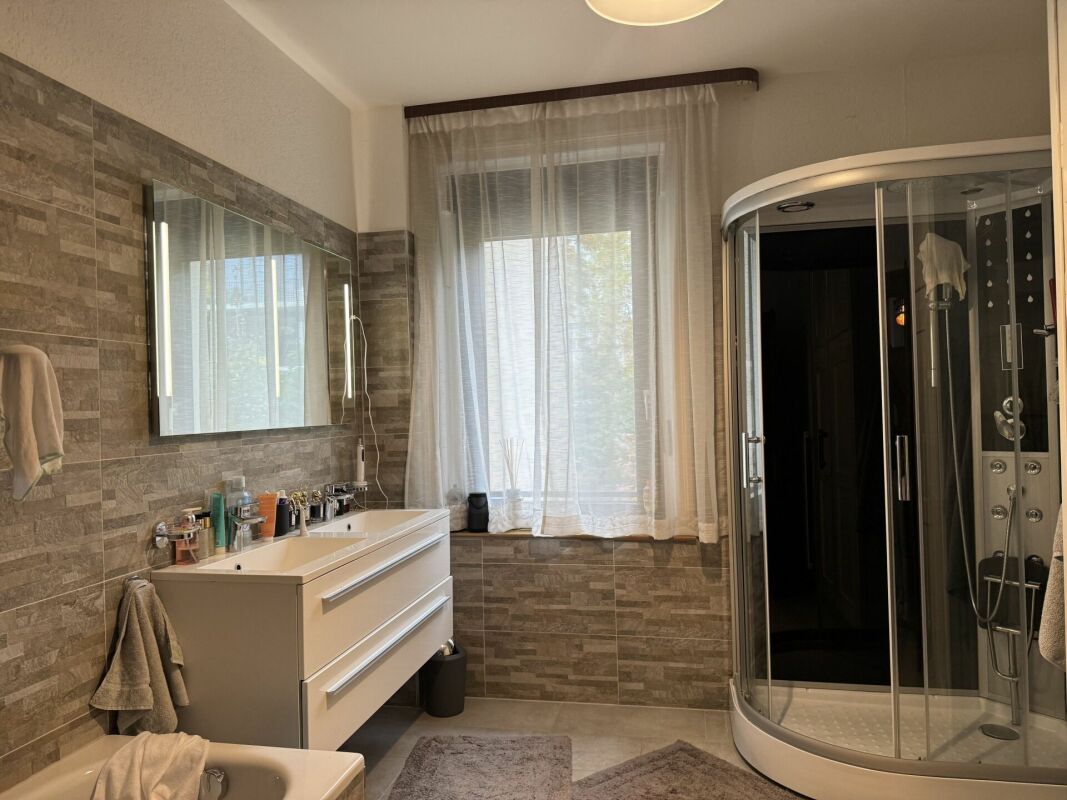 6 rooms row house, Foto 9 von 10