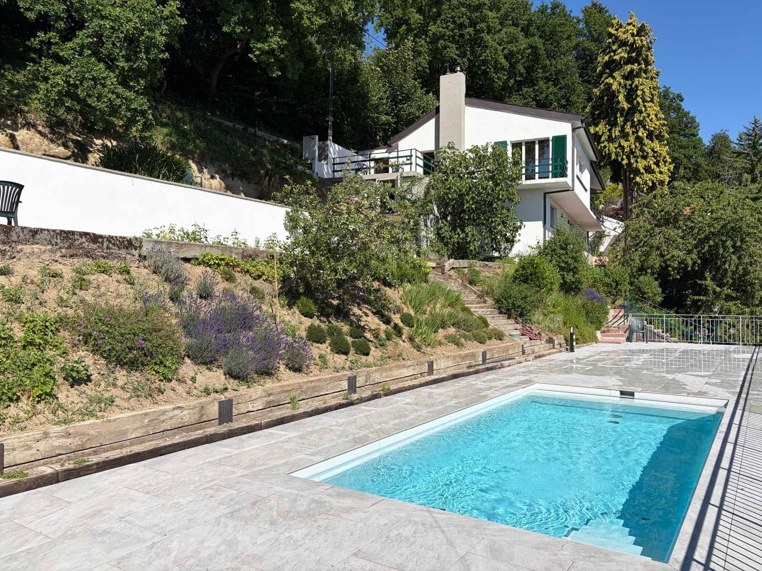 7 ½ Zimmer Villa, Foto 1 von 10