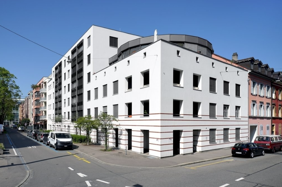ufficio di 215m², foto 2 di 9