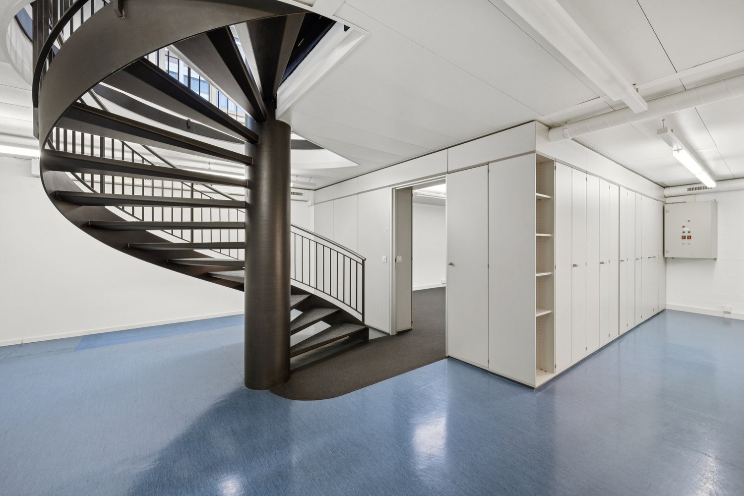 ufficio di 215m², foto 5 di 9