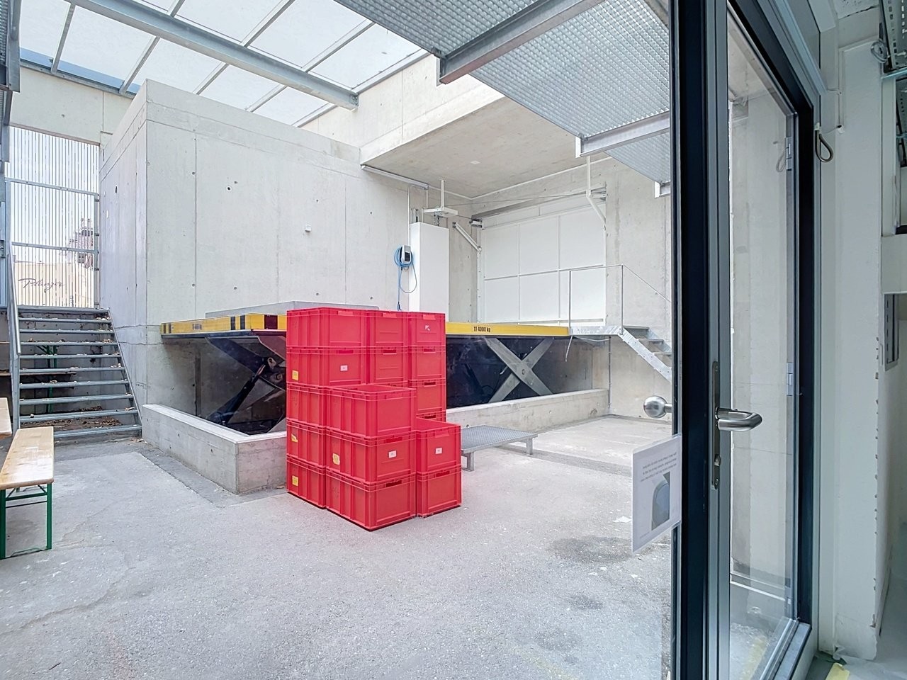 1130m² Gewerbe, Foto 8 von 10