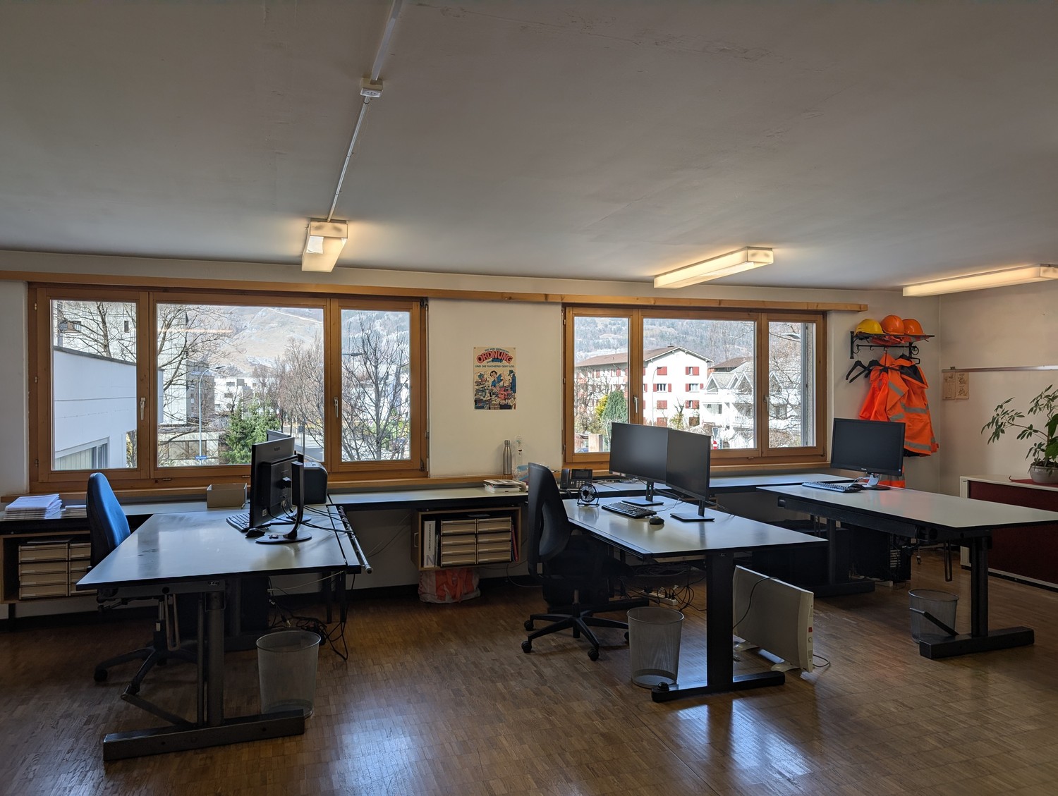 Office, Foto 2 von 9