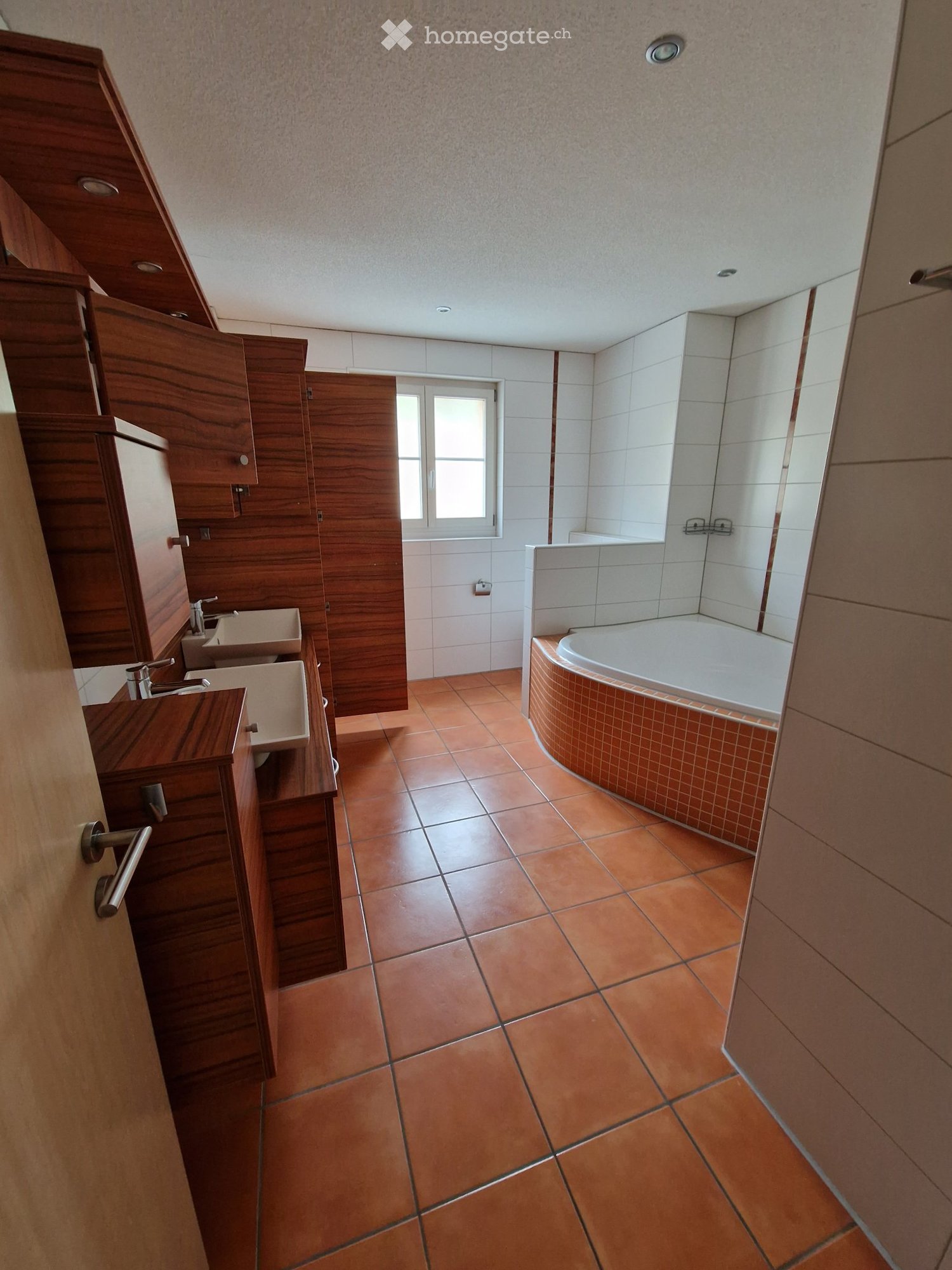 6-Zimmer-Einfamilienhaus, Foto 3 von 5
