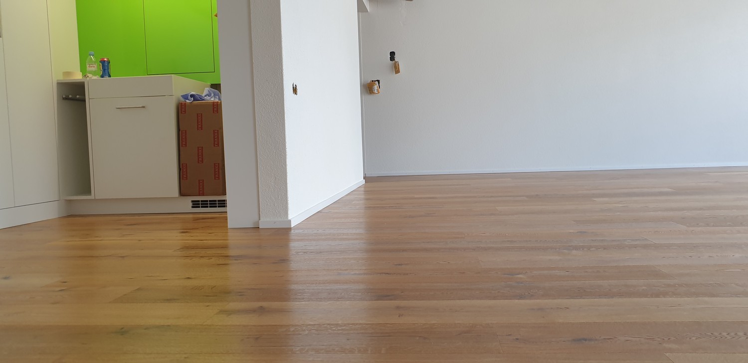 100-100m² commercial