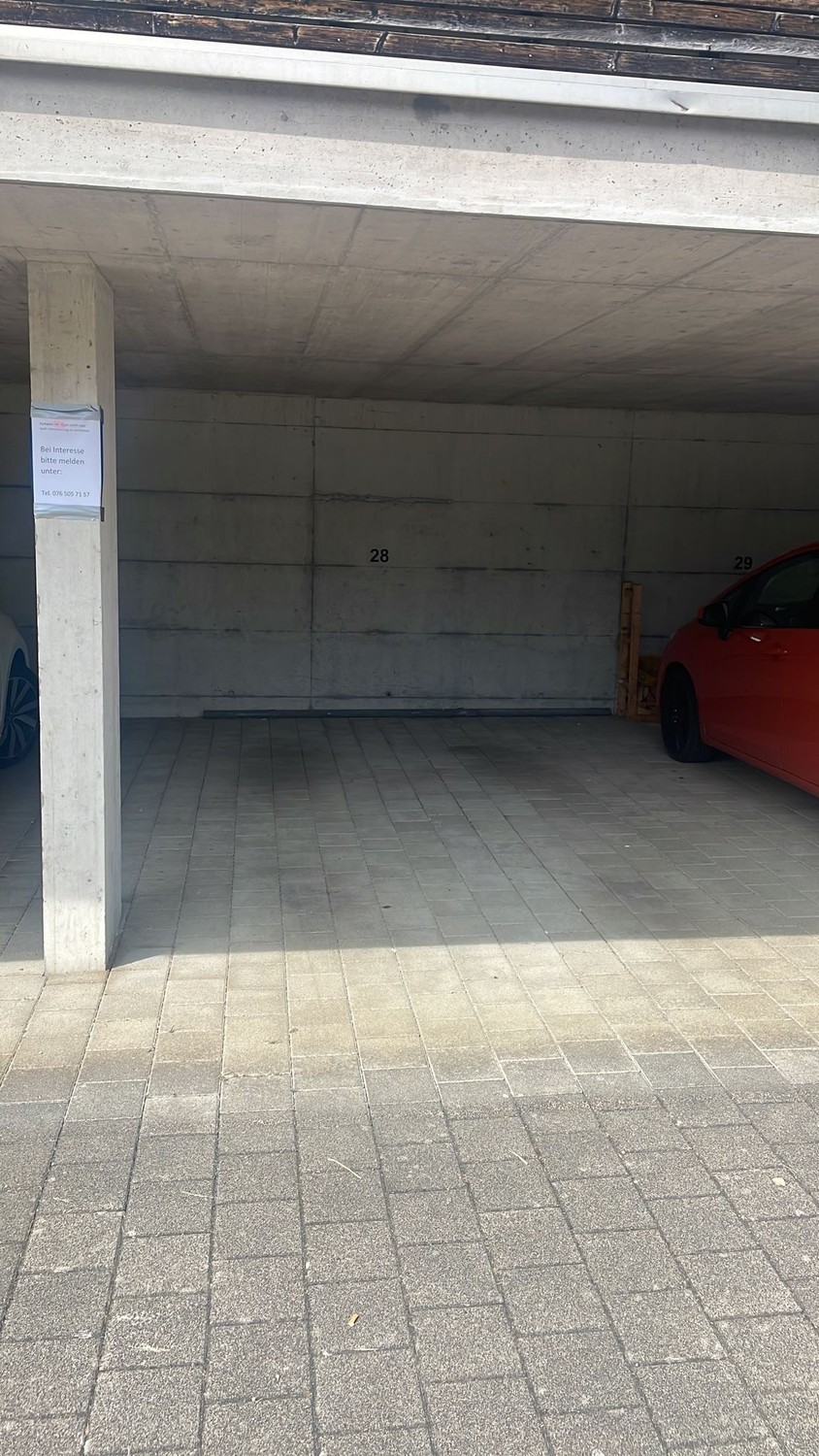 Open slot, Foto 1 von 2
