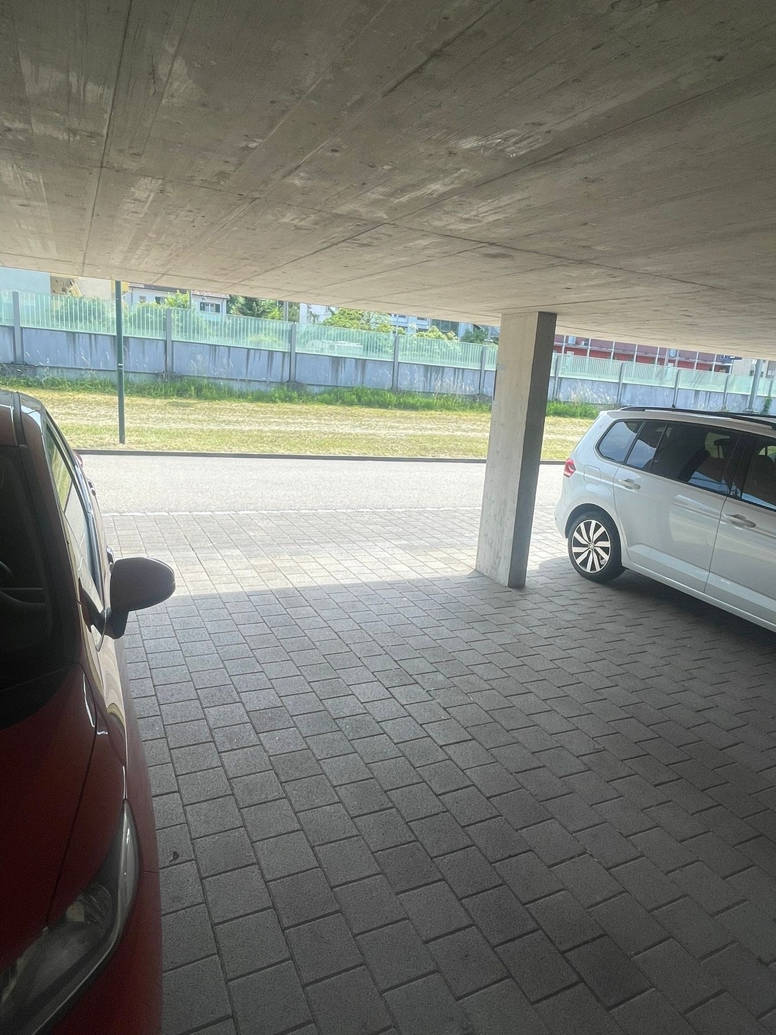 Open slot, Foto 2 von 2