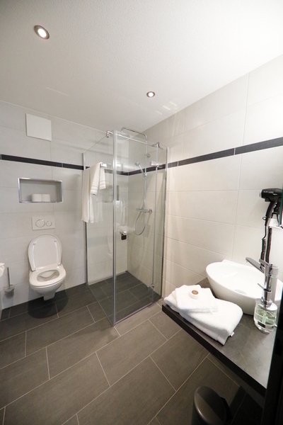 1 room furnished flat, Foto 4 von 7