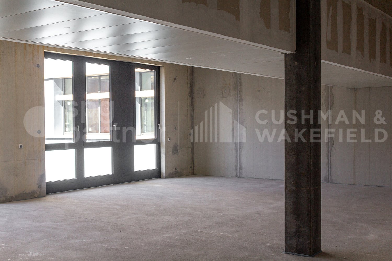 500m² commercial