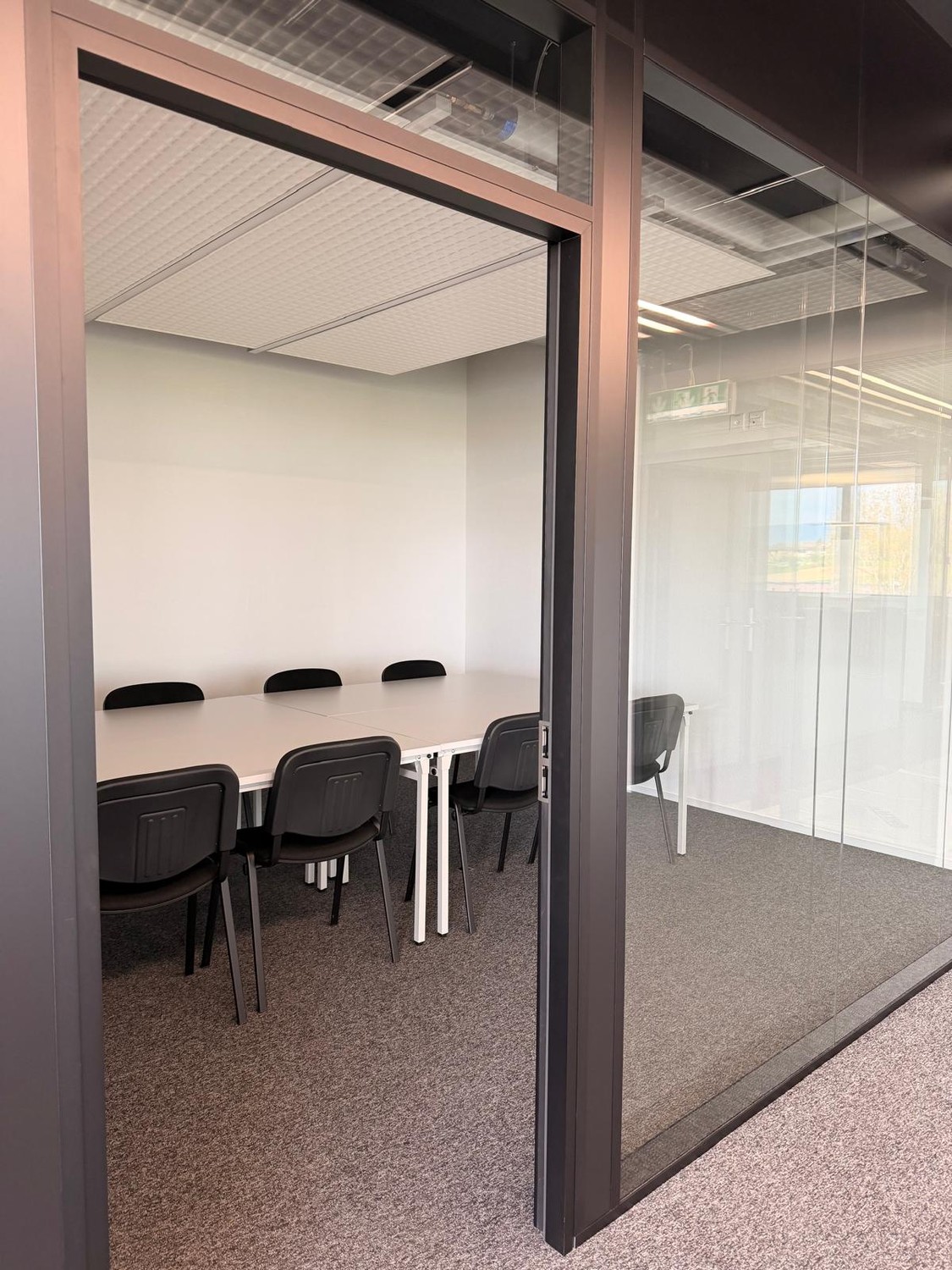 Office, photo 7 sur 8