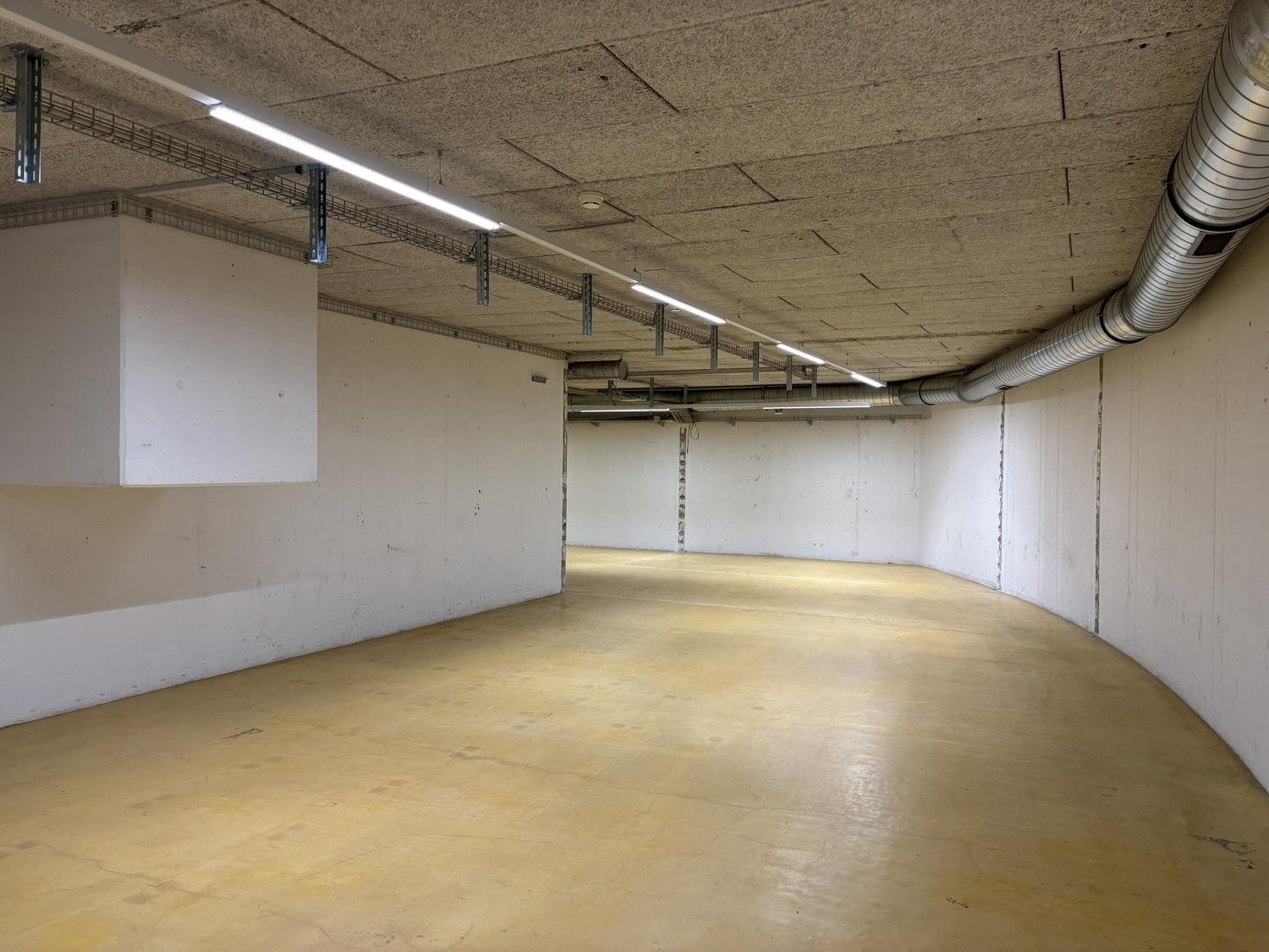 147m² storage room, Foto 3 von 5