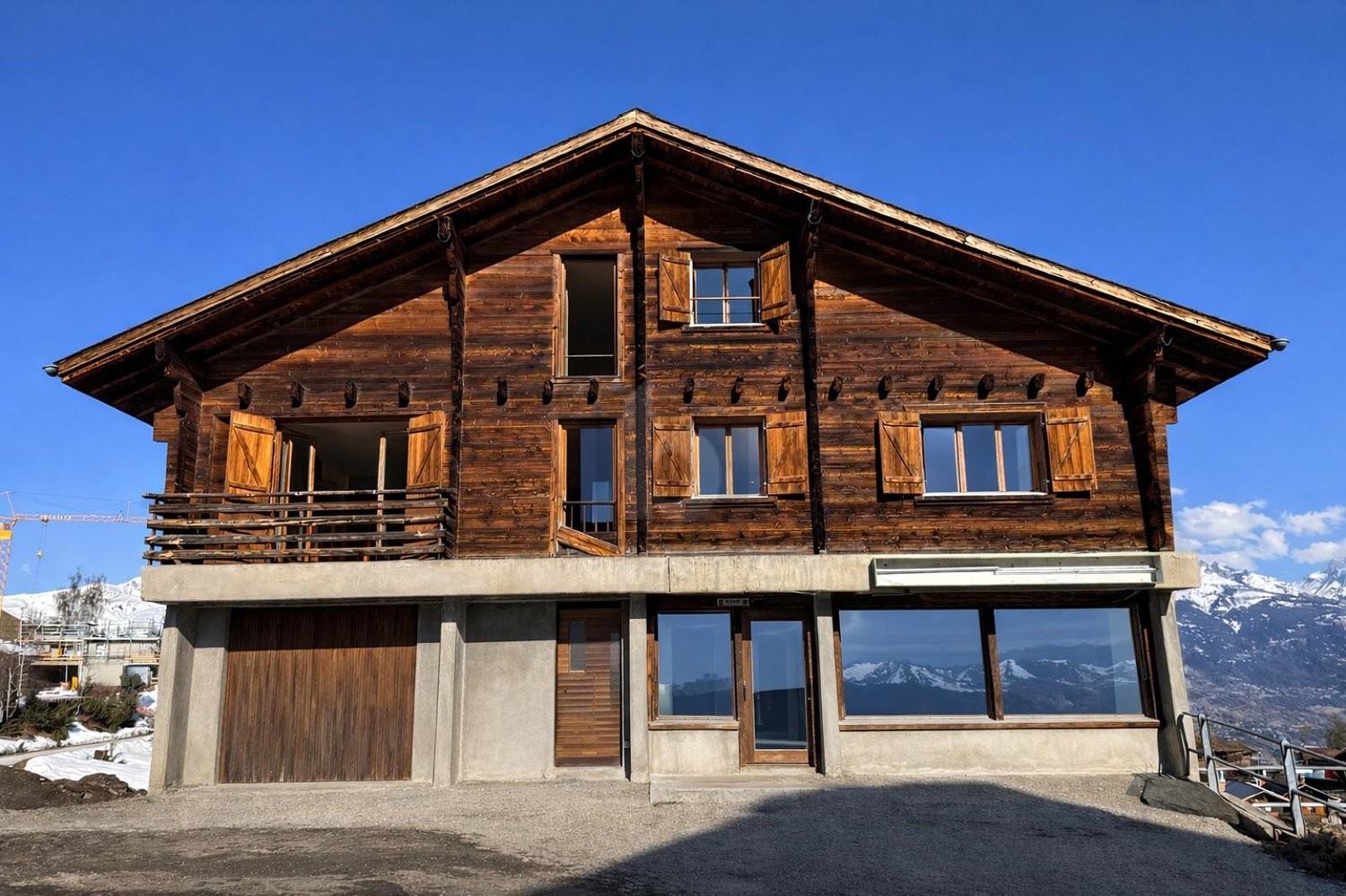 12 rooms chalet