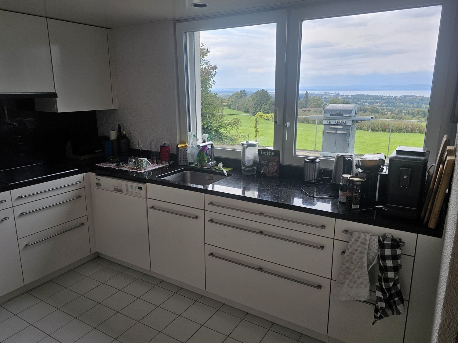 2 rooms furnished flat