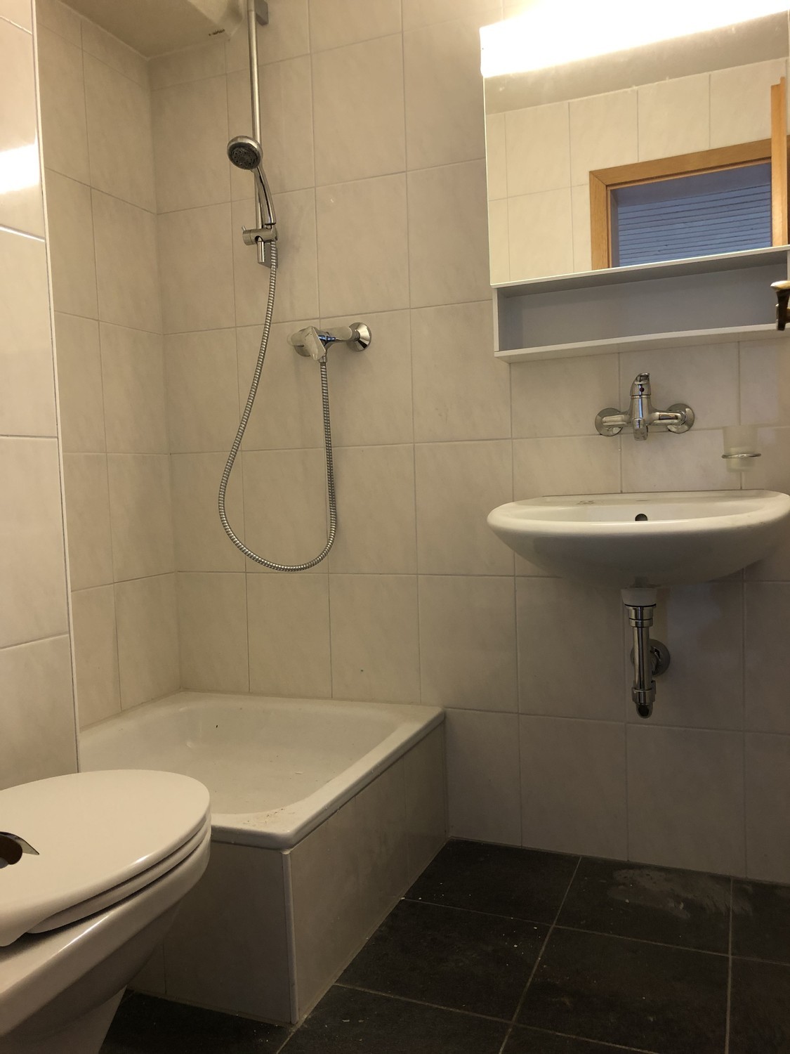 1 room furnished flat, Foto 3 von 5