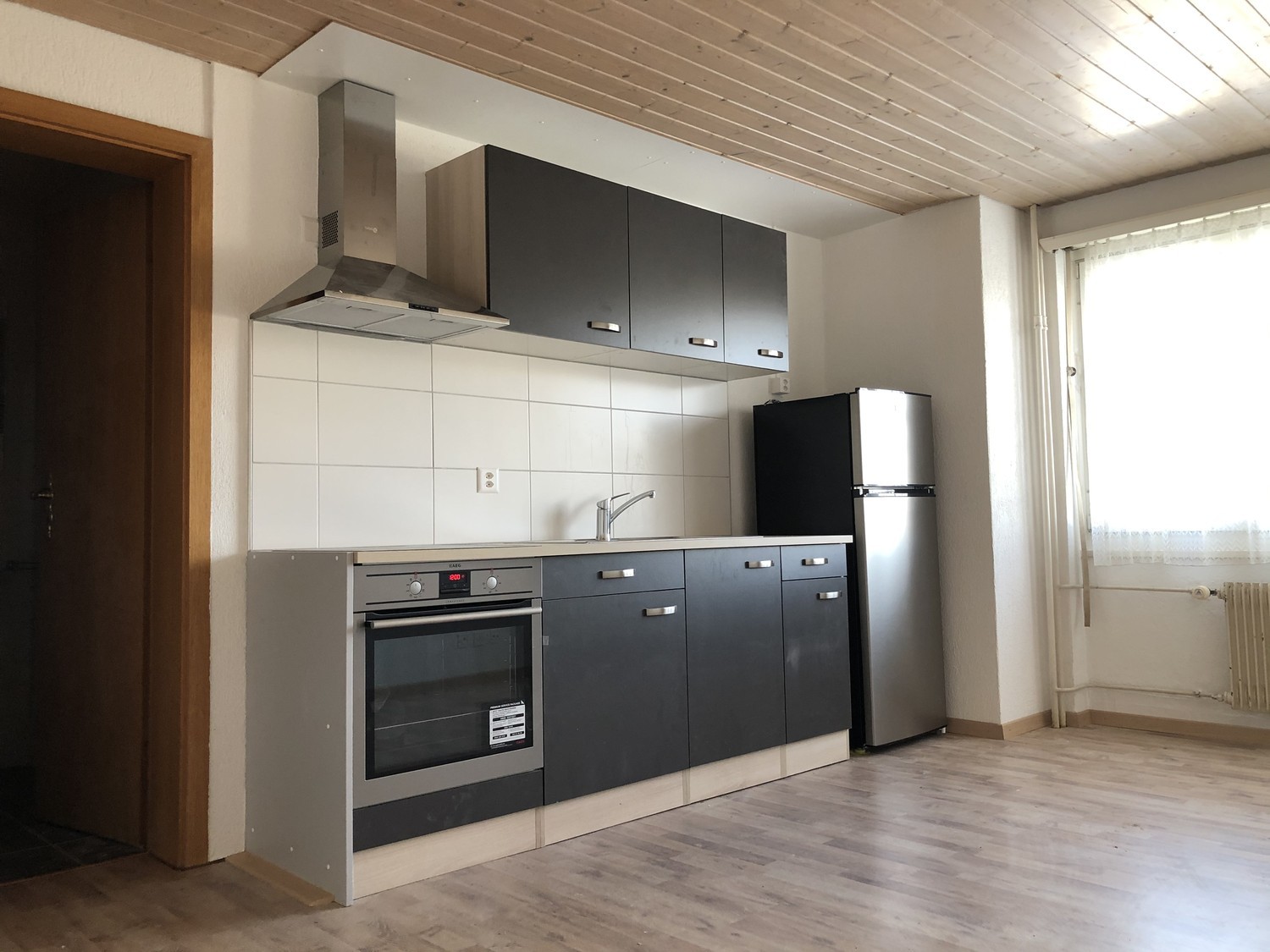 1 room furnished flat, Foto 2 von 5