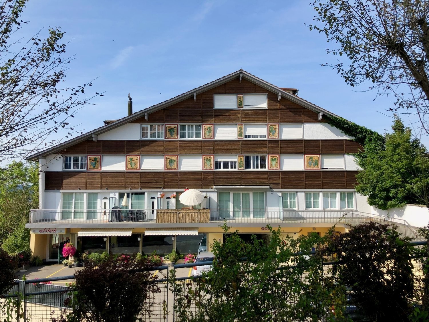 1 room furnished flat, Foto 1 von 5