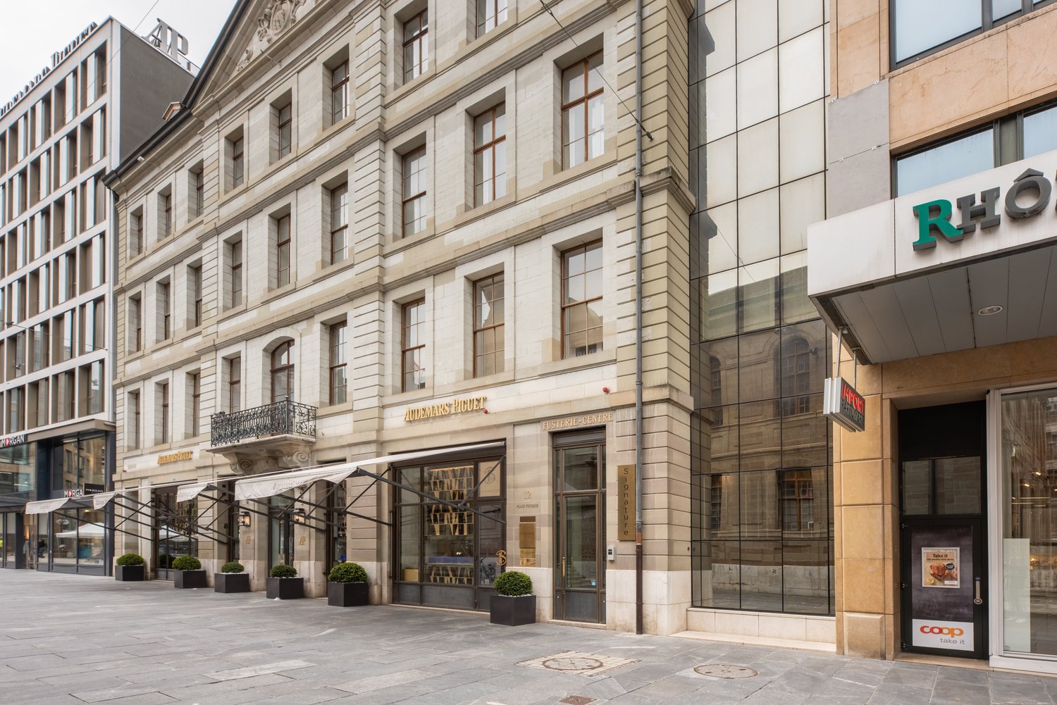 30m² office