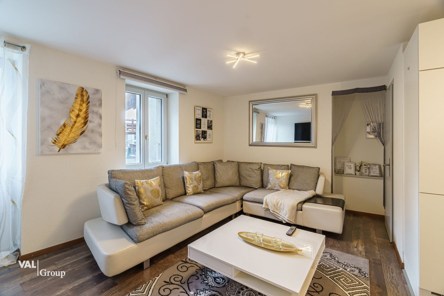 2 ½ rooms furnished flat