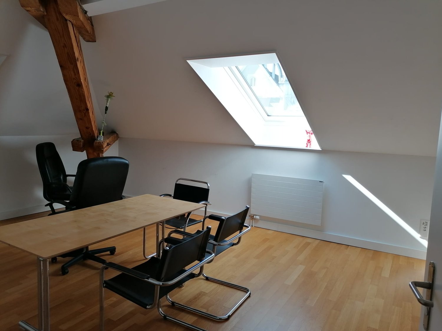 Office, Foto 2 von 6