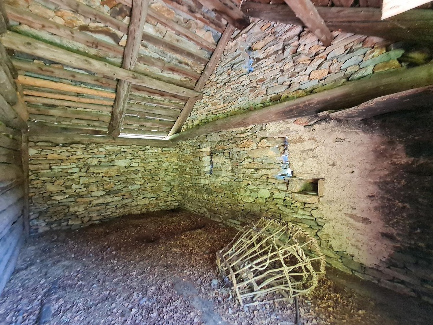 3 rooms single house
