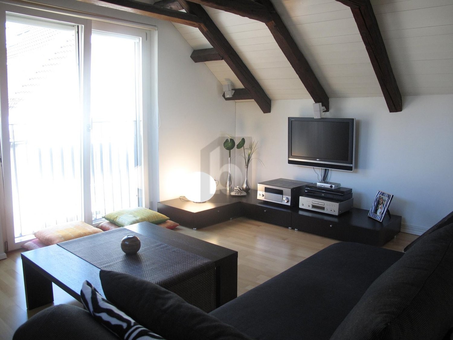 410m² living / commercial building
