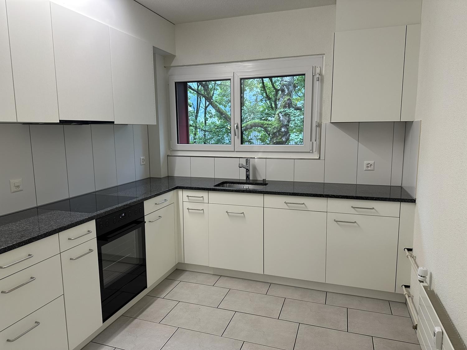 4 rooms apartment, Foto 1 von 10