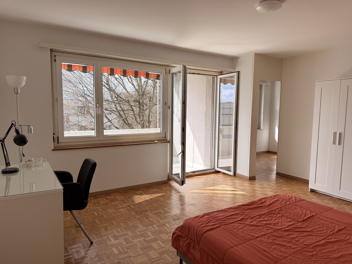 Room in a shared flat, photo 3 sur 8