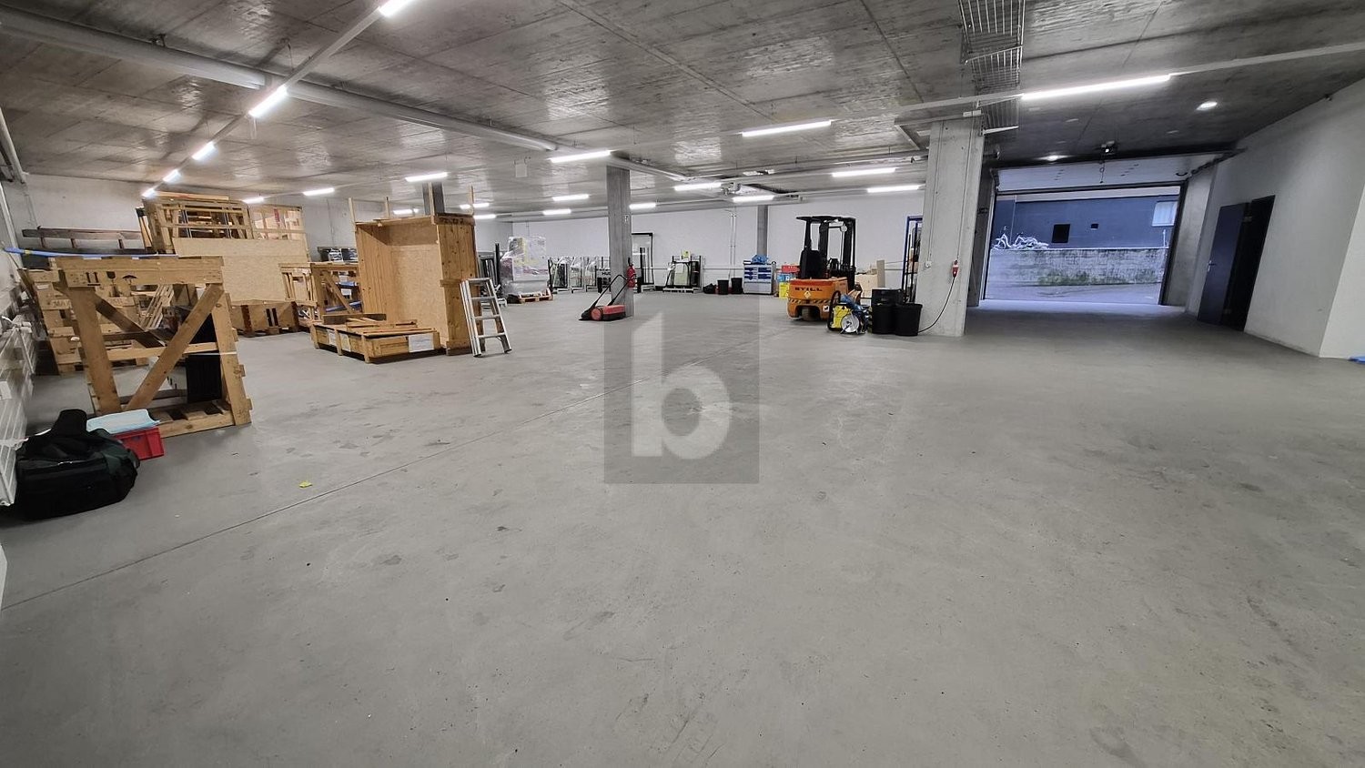517m² industrial object, Foto 2 von 4