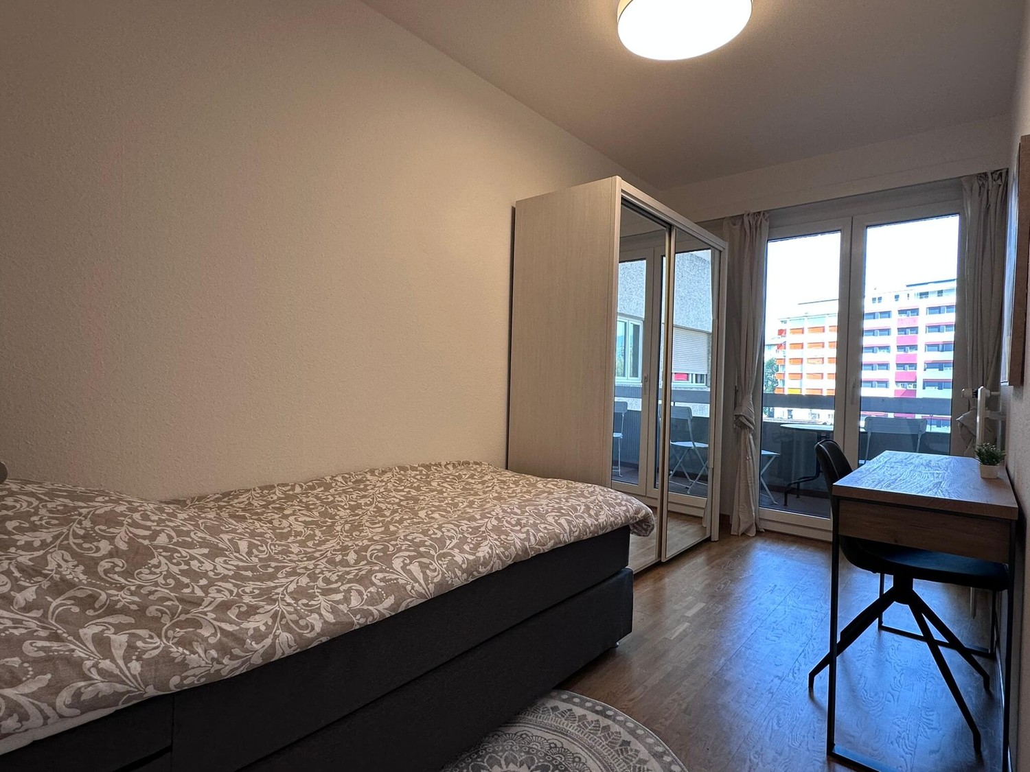 Zimmer in einer Wohngemeinschaft, Foto 8 von 10