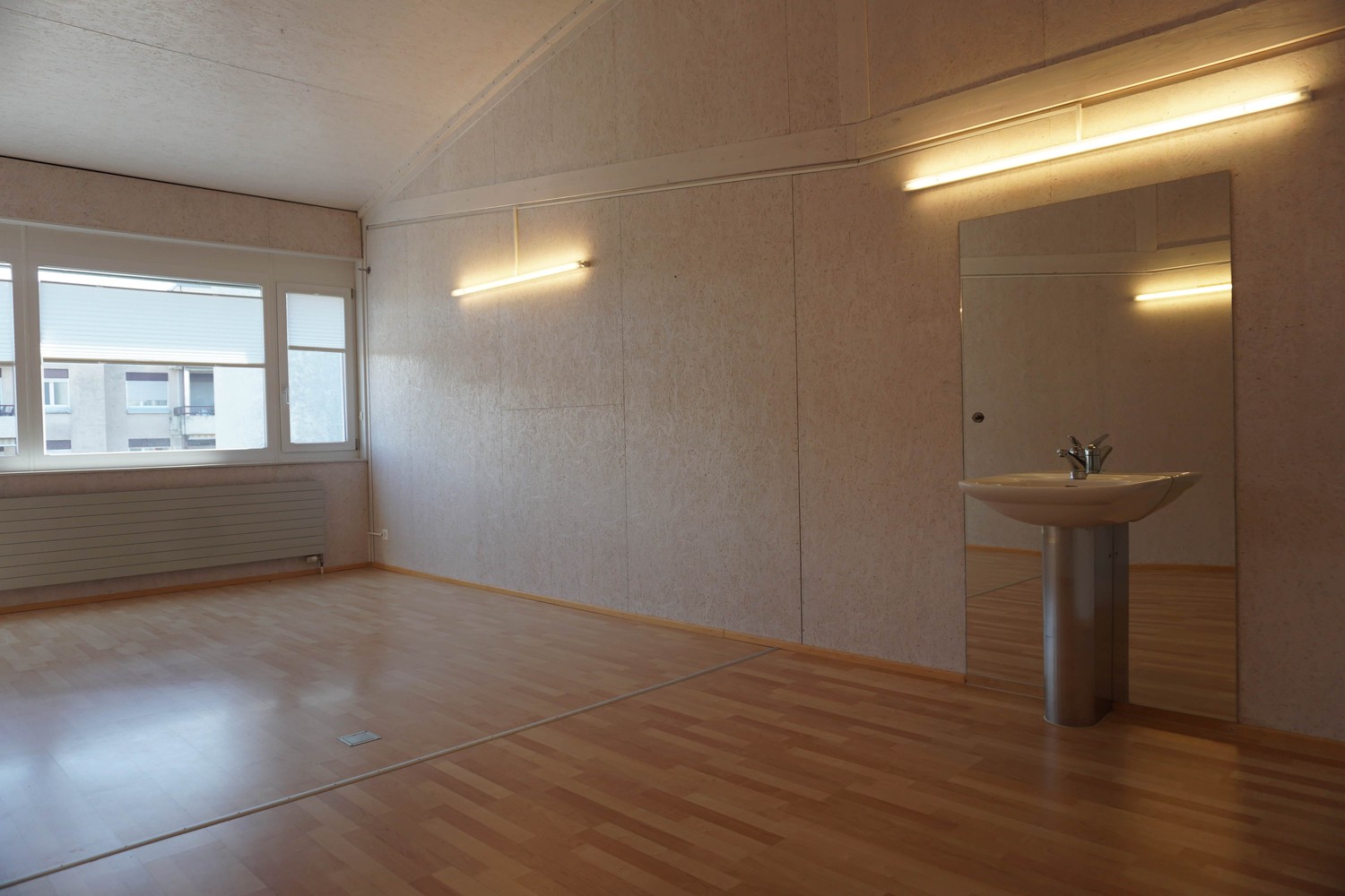 28m² office, Foto 2 von 2