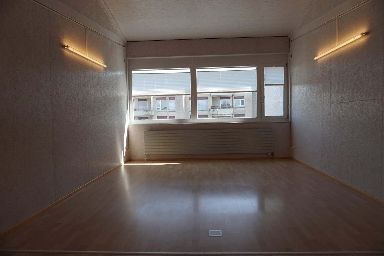 28m² office, Foto 1 von 2