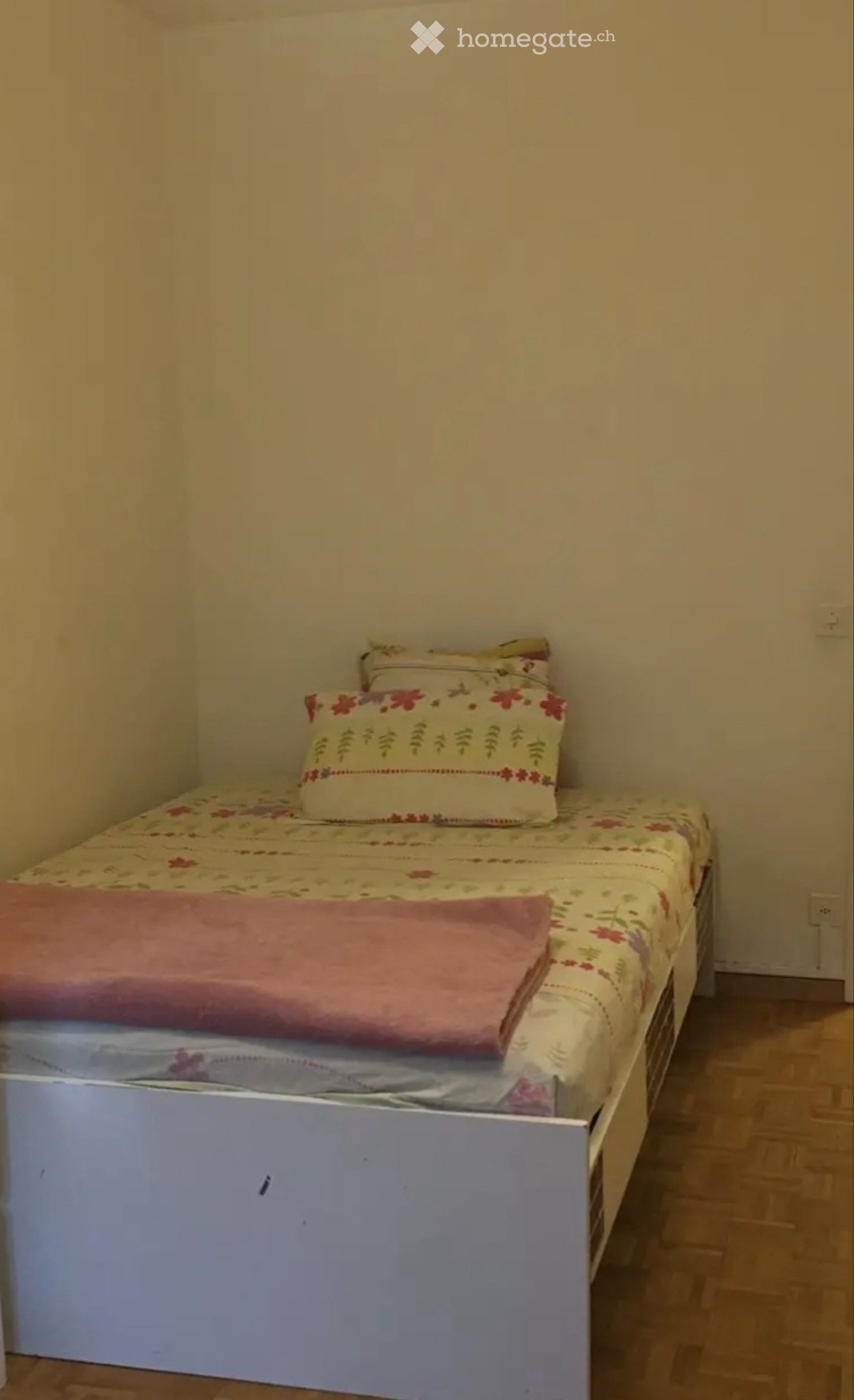 1 Zimmer Einzelzimmer, Foto 2 von 3
