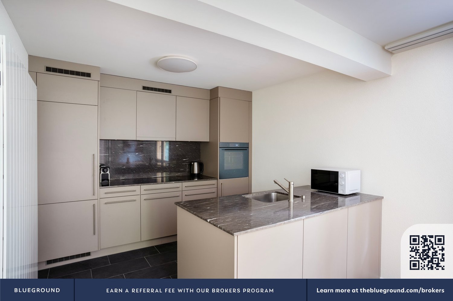 2 ½ rooms furnished flat, photo 8 sur 10
