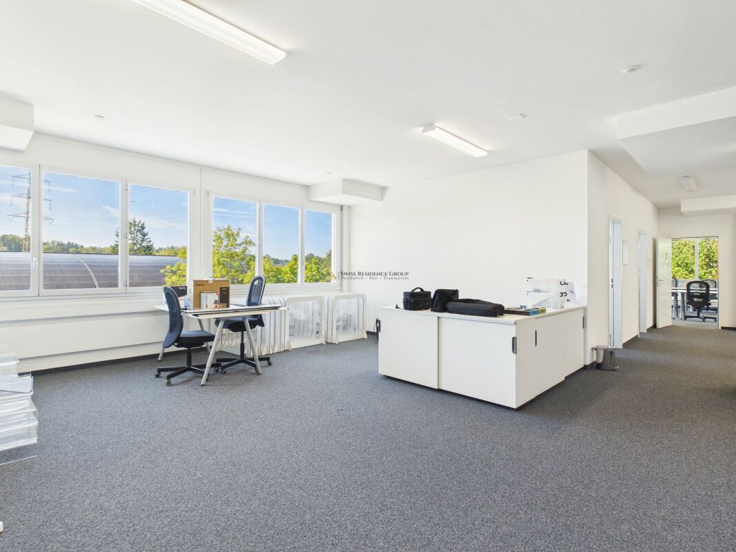 194m² commercial