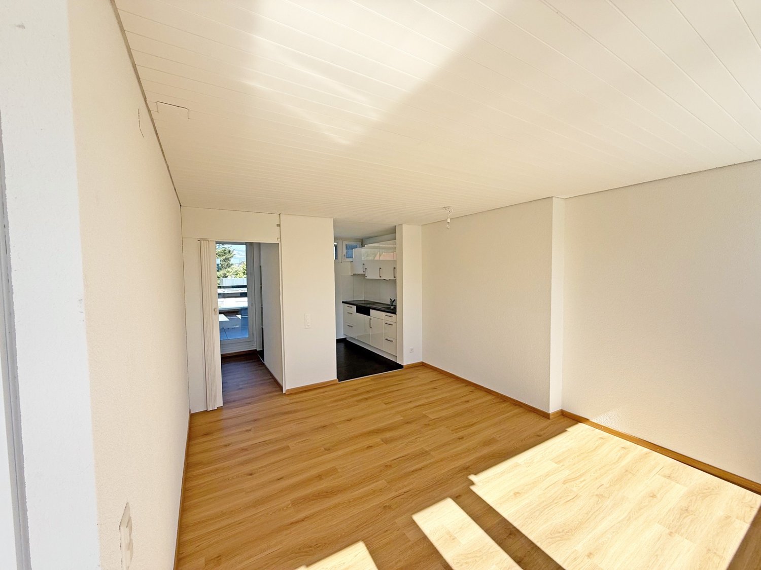 2 ½ rooms attic flat, Foto 5 von 9