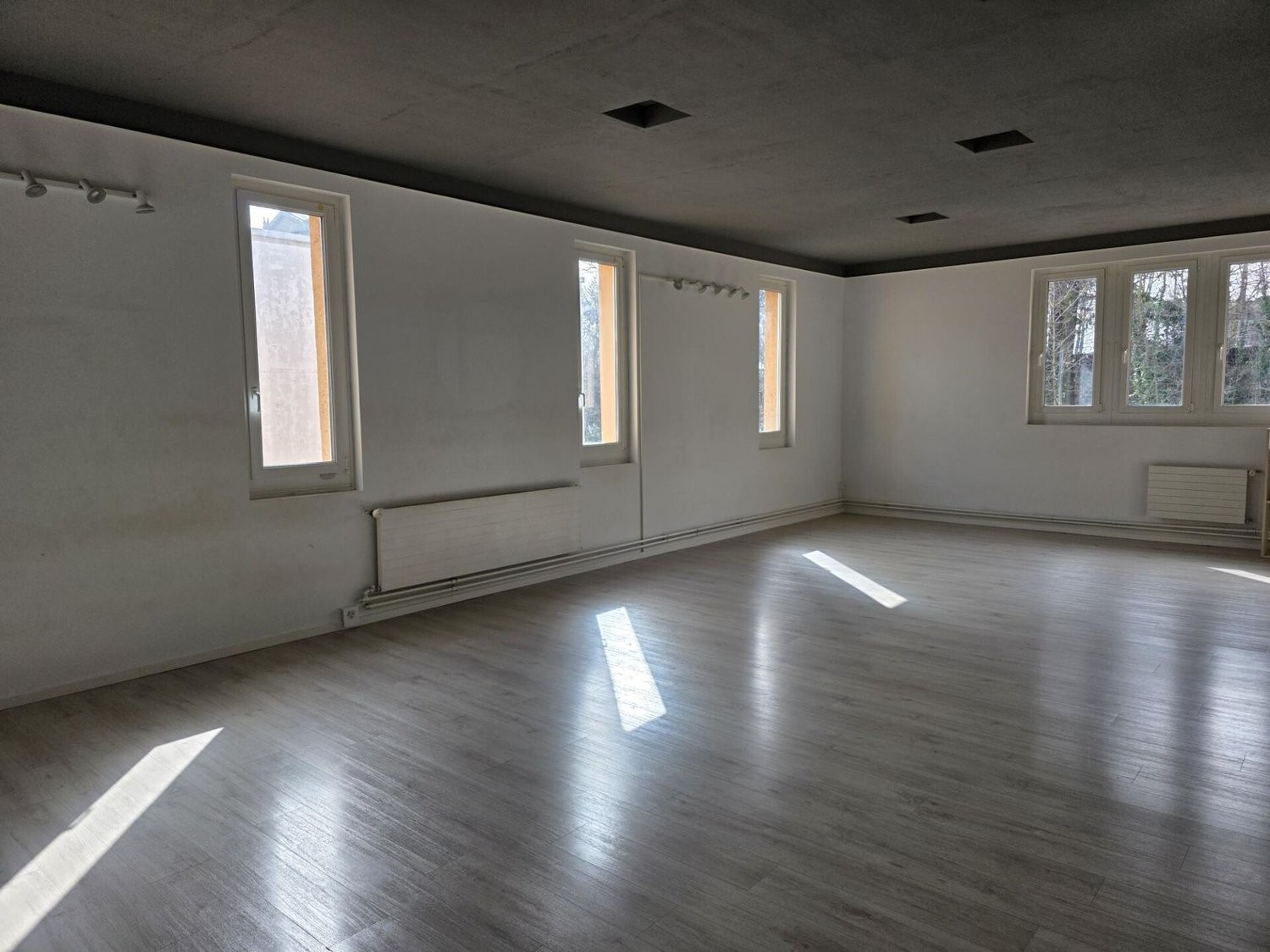 62m² Büro, Foto 1 von 5