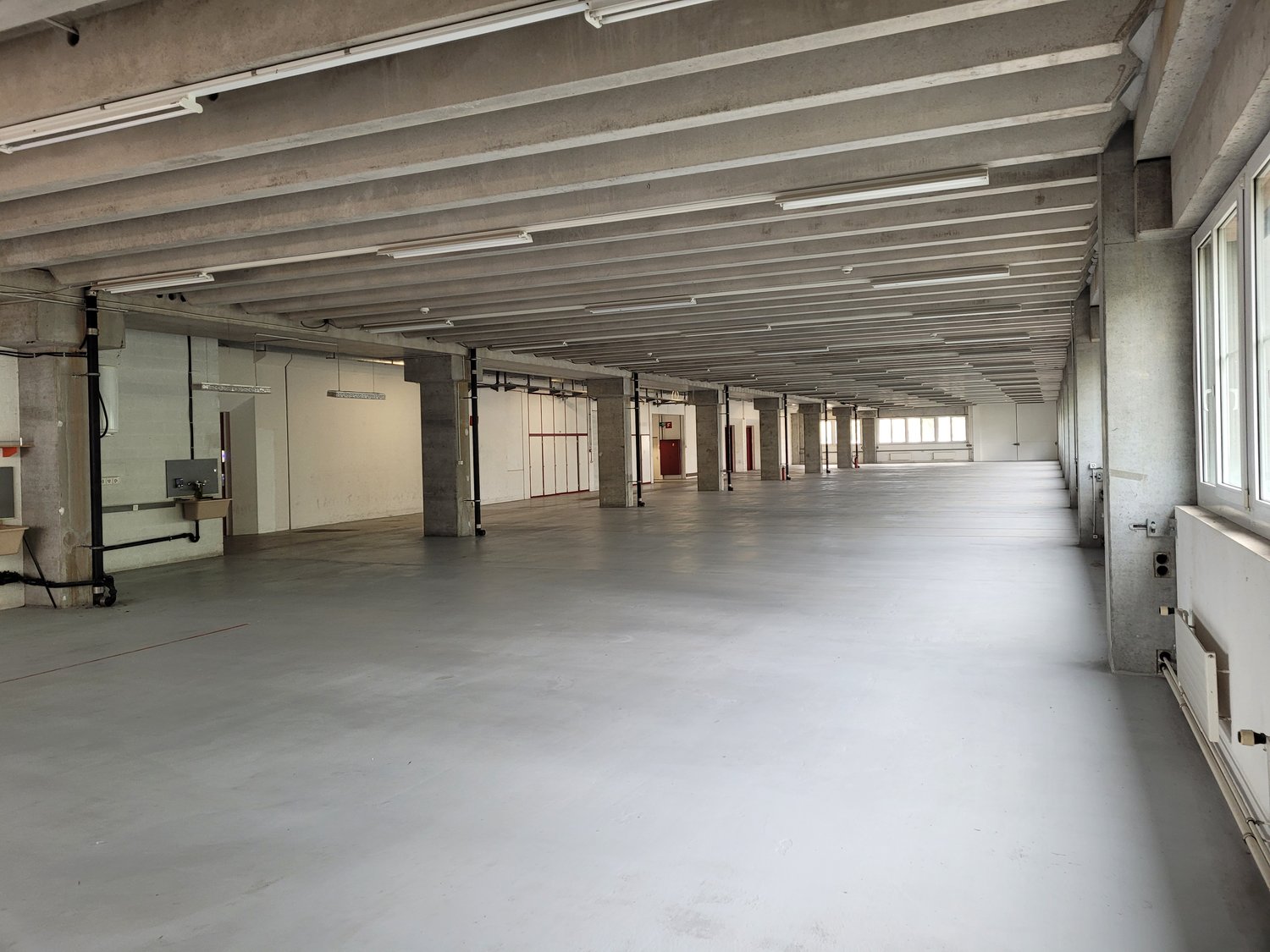 850m² industrial object, Foto 7 von 9