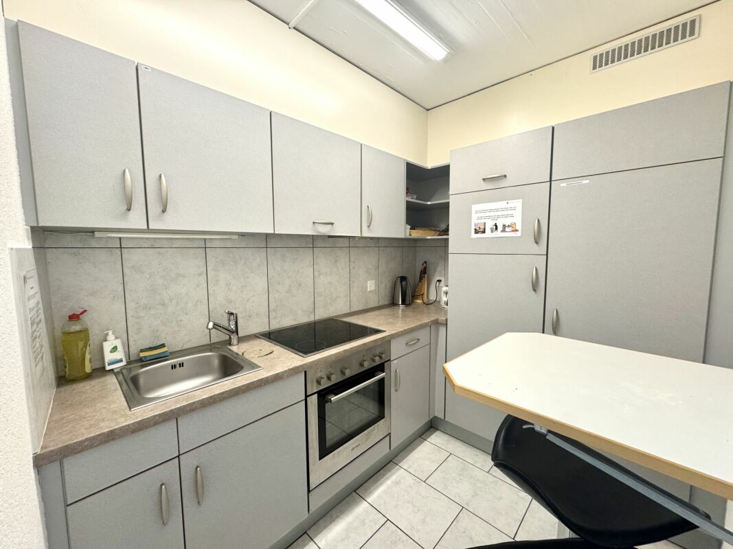 1 room single room