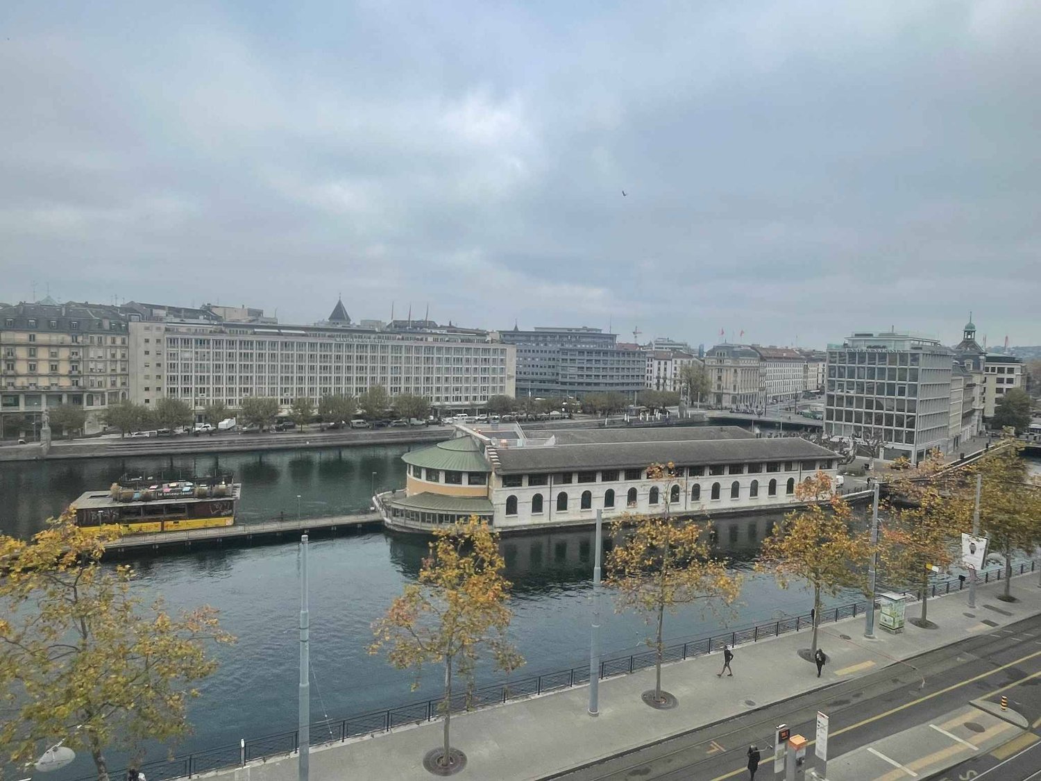 740m² Büro