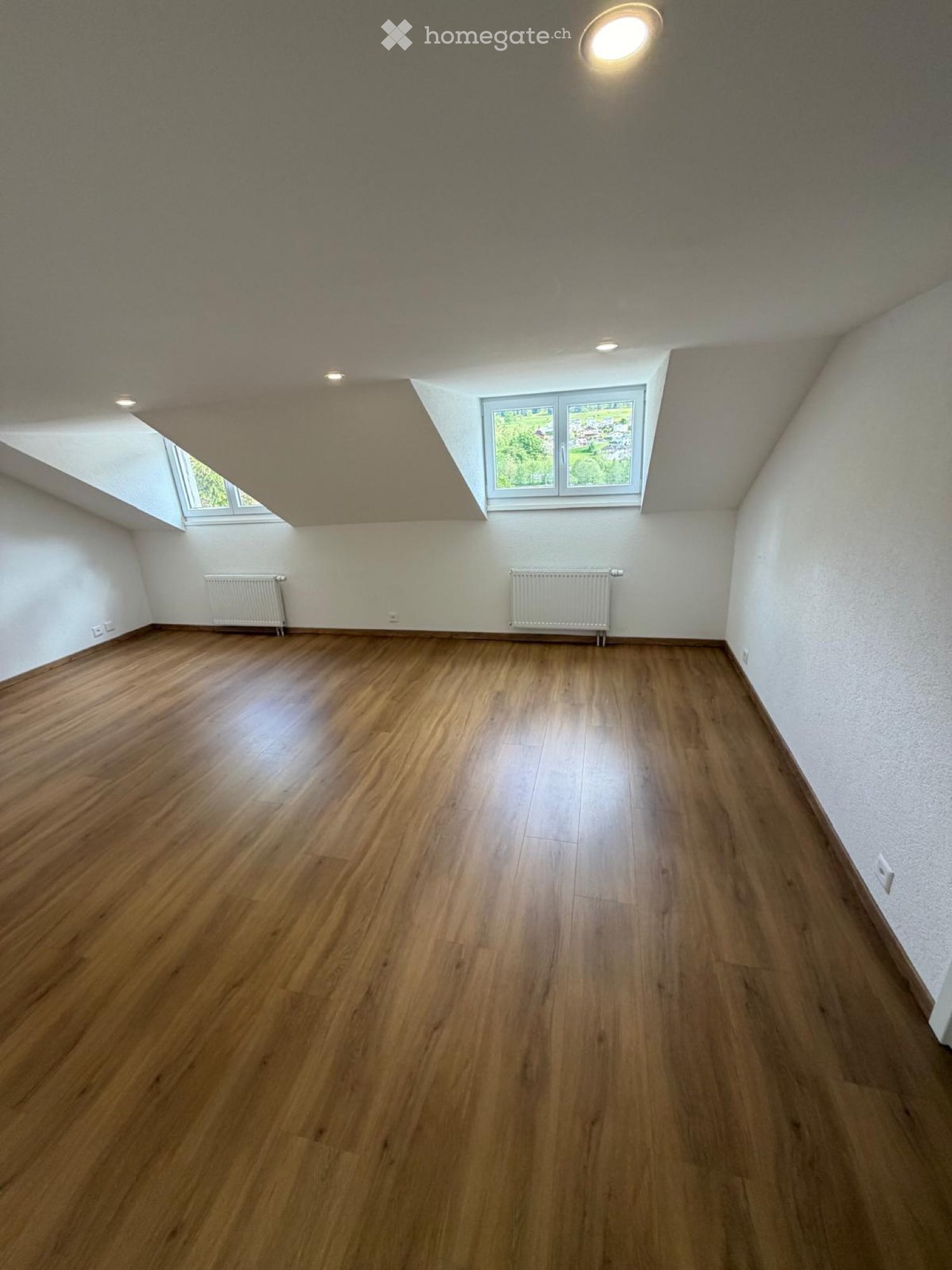 4-Zimmer-Wohnung, Foto 3 von 5