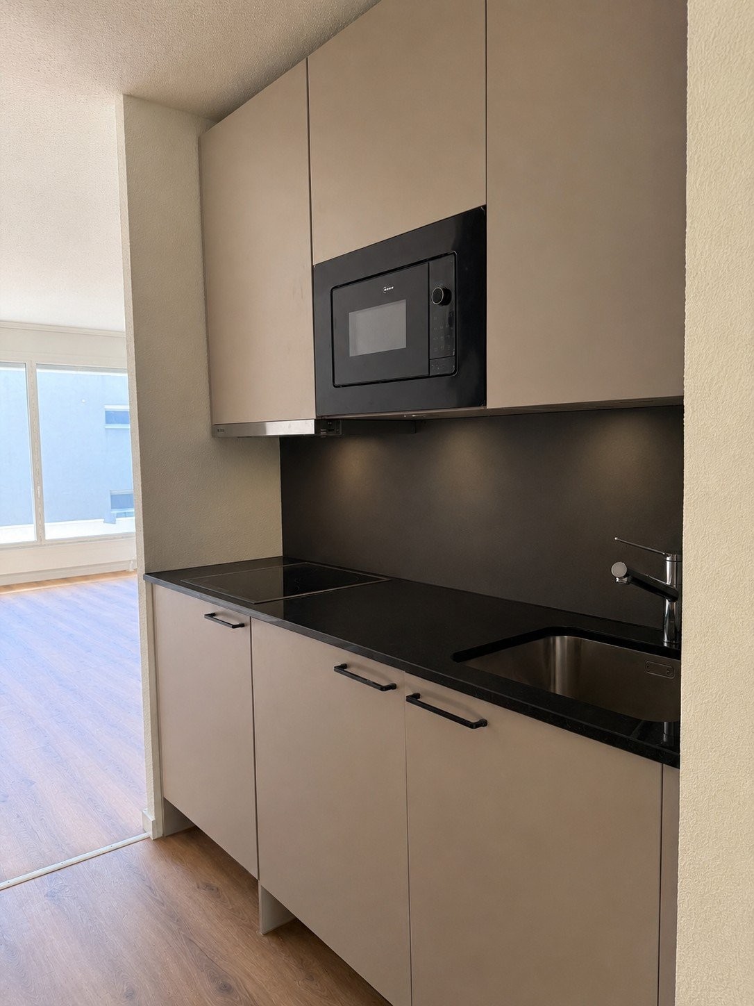 1 room apartment, Foto 1 von 5