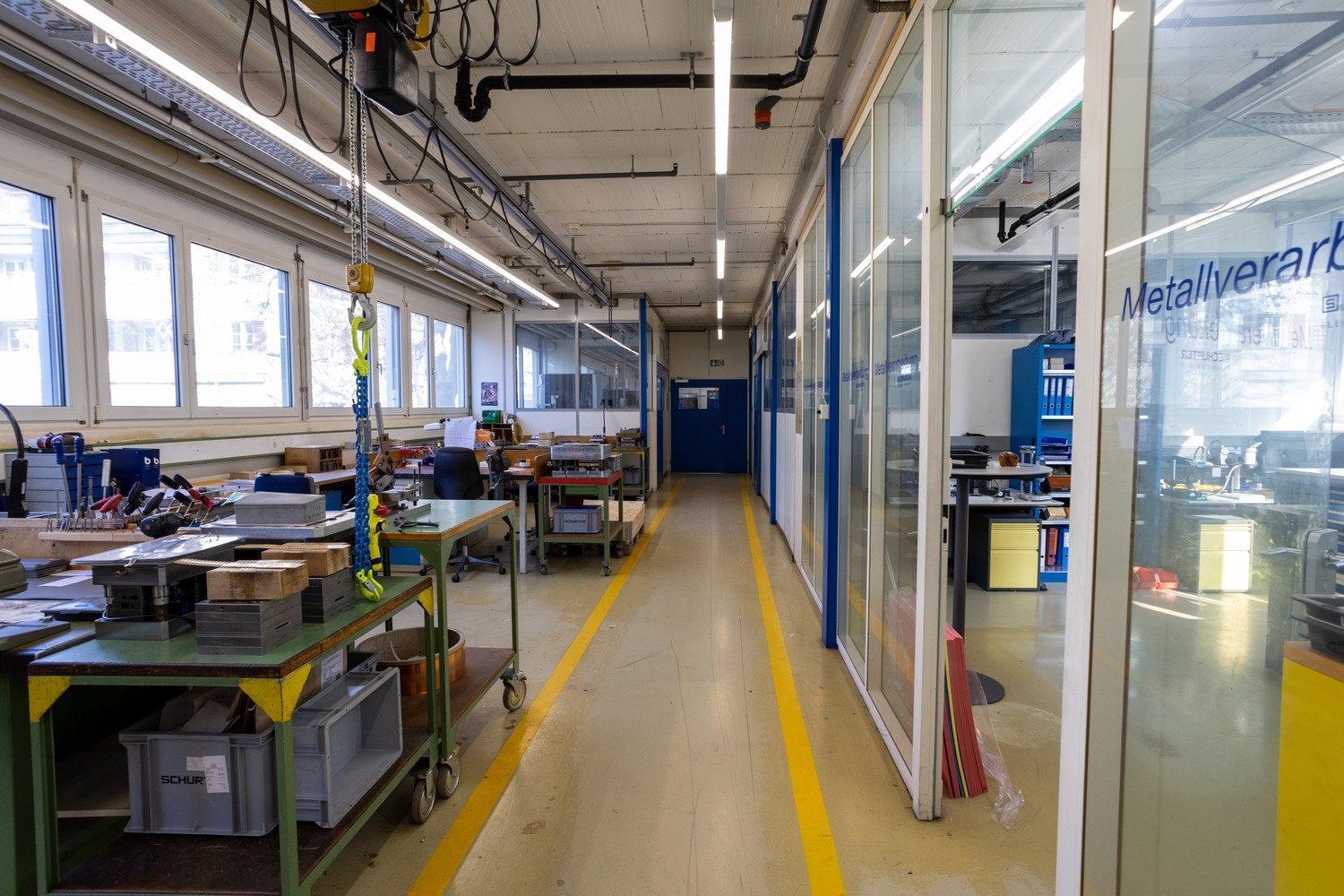 3800m² commercial
