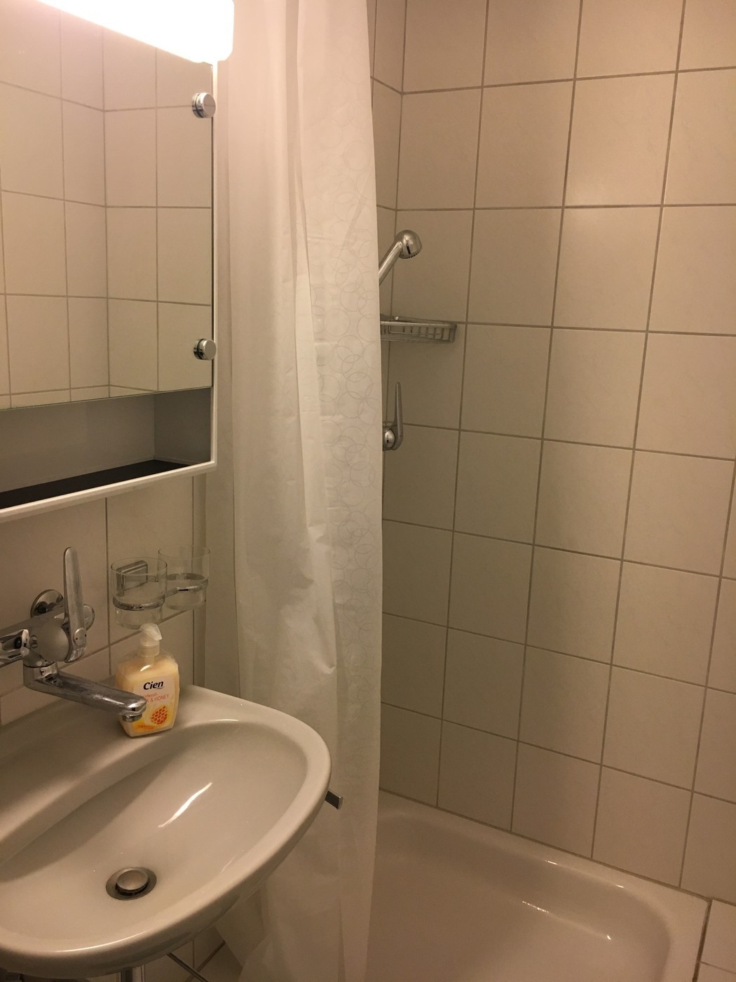 Room in a shared flat, Foto 7 von 10