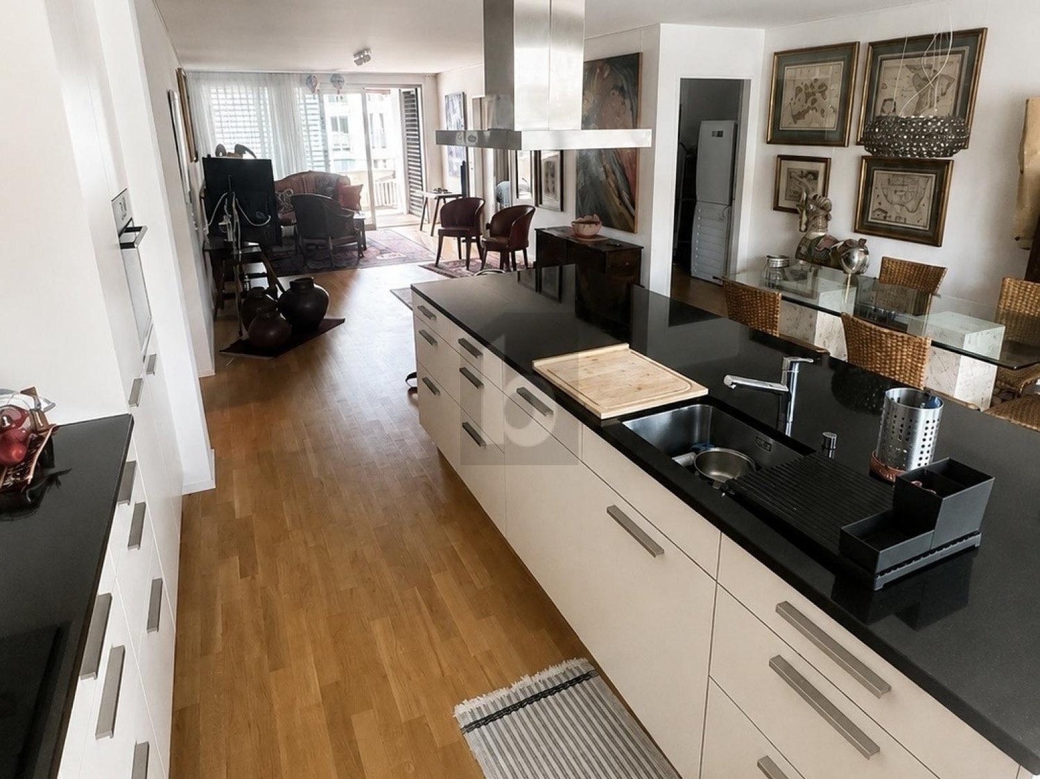 3 ½ rooms furnished flat, Foto 1 von 4